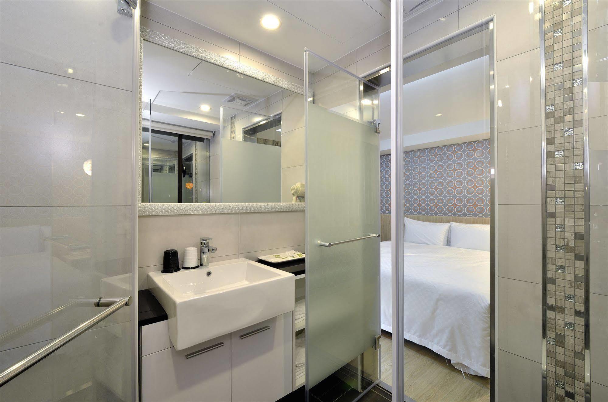 New Stay Inn II - Nanxi Taipei Exterior photo