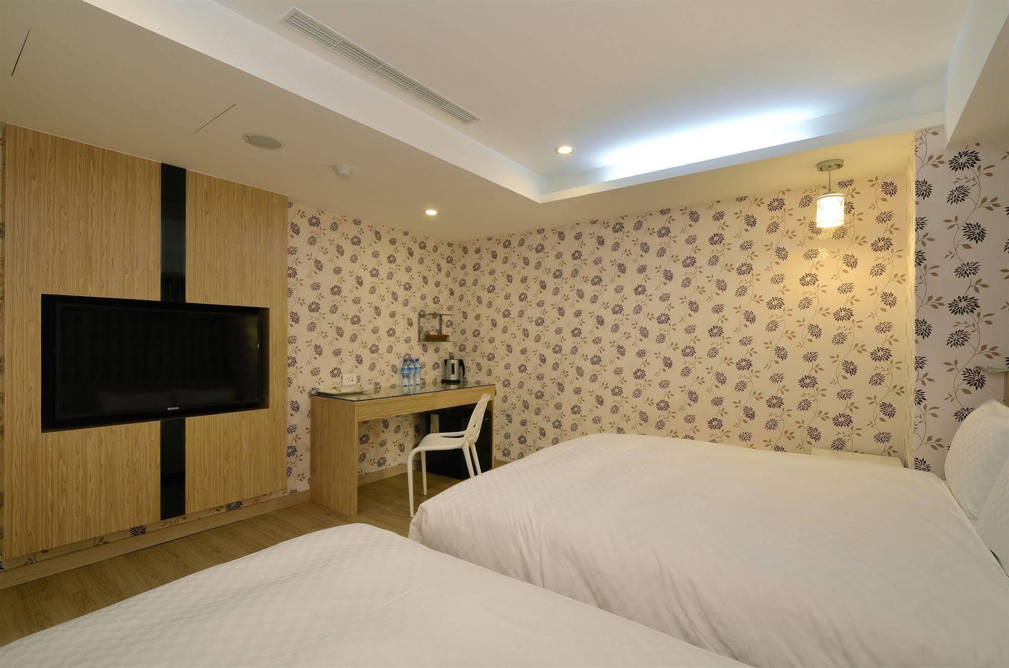 New Stay Inn II - Nanxi Taipei Exterior photo