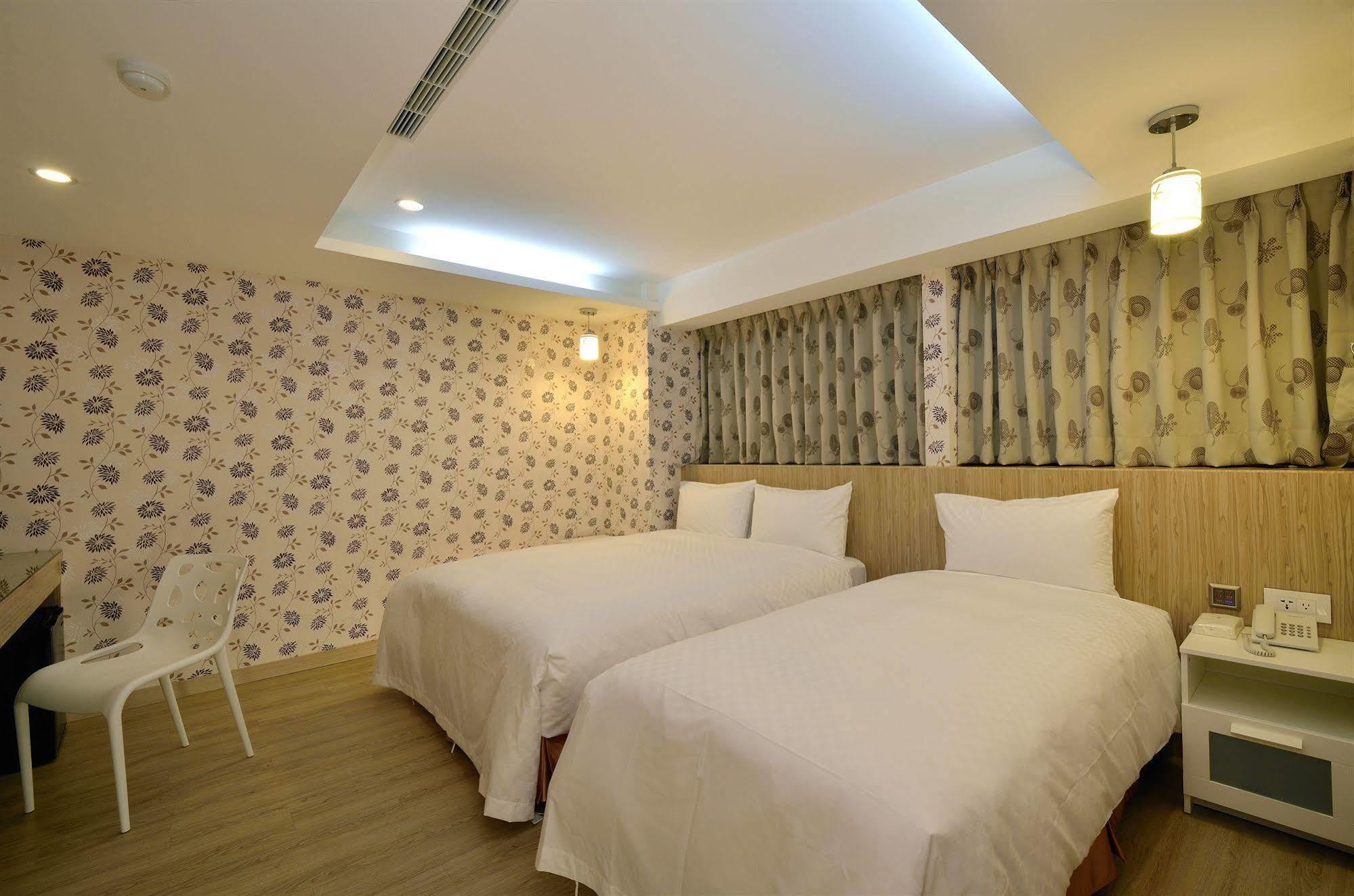 New Stay Inn II - Nanxi Taipei Exterior photo