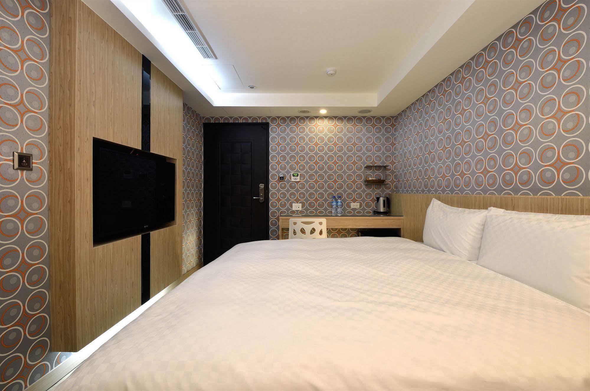 New Stay Inn II - Nanxi Taipei Exterior photo