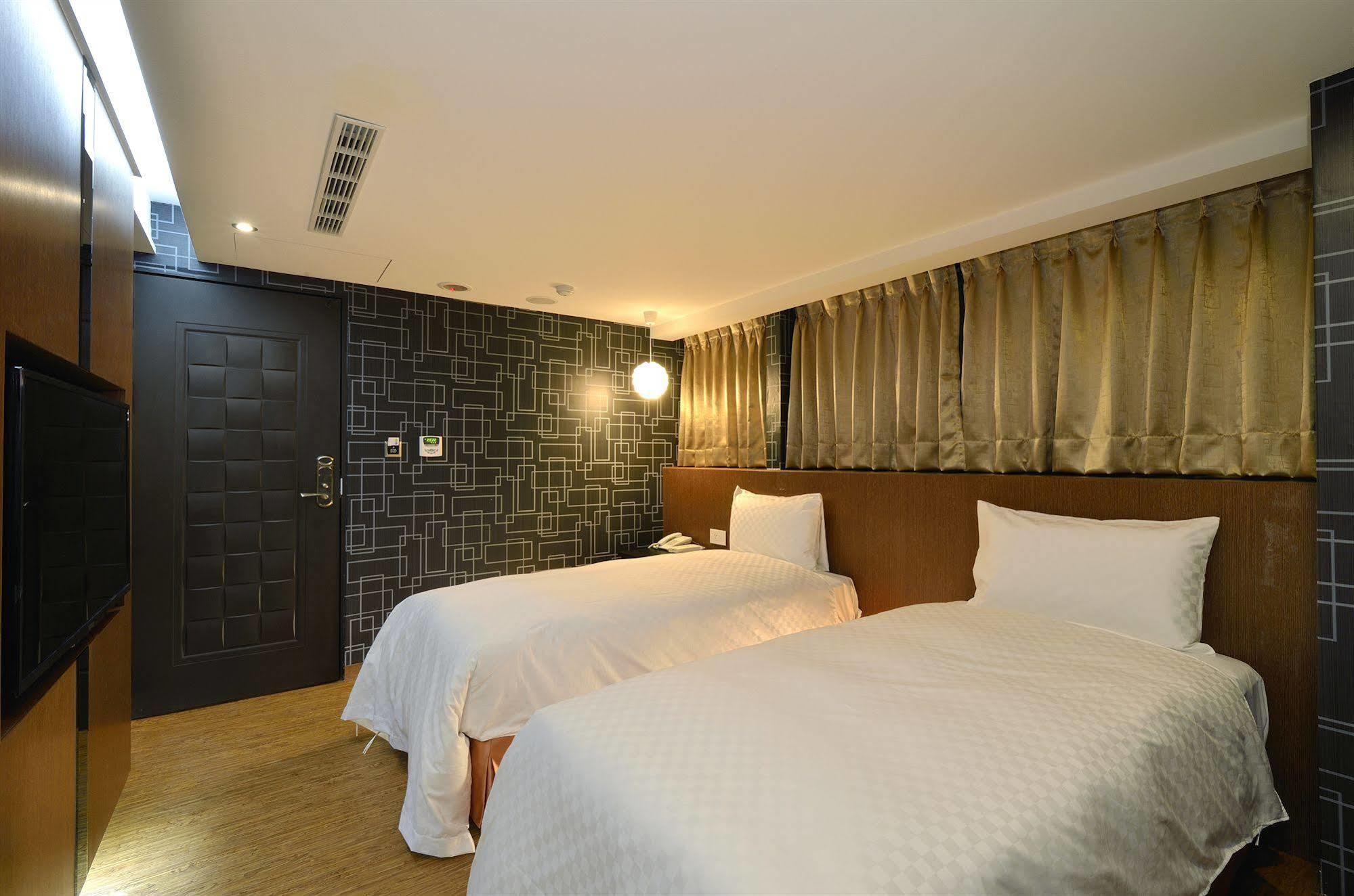 New Stay Inn II - Nanxi Taipei Exterior photo