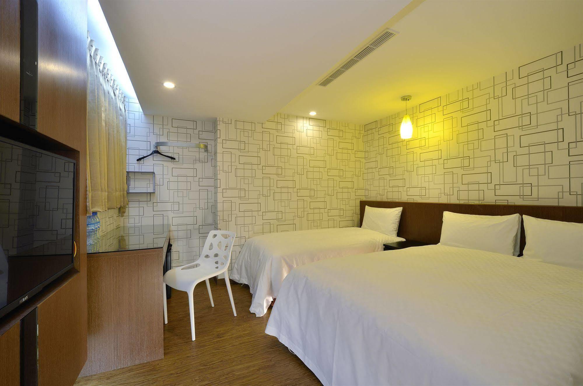 New Stay Inn II - Nanxi Taipei Exterior photo