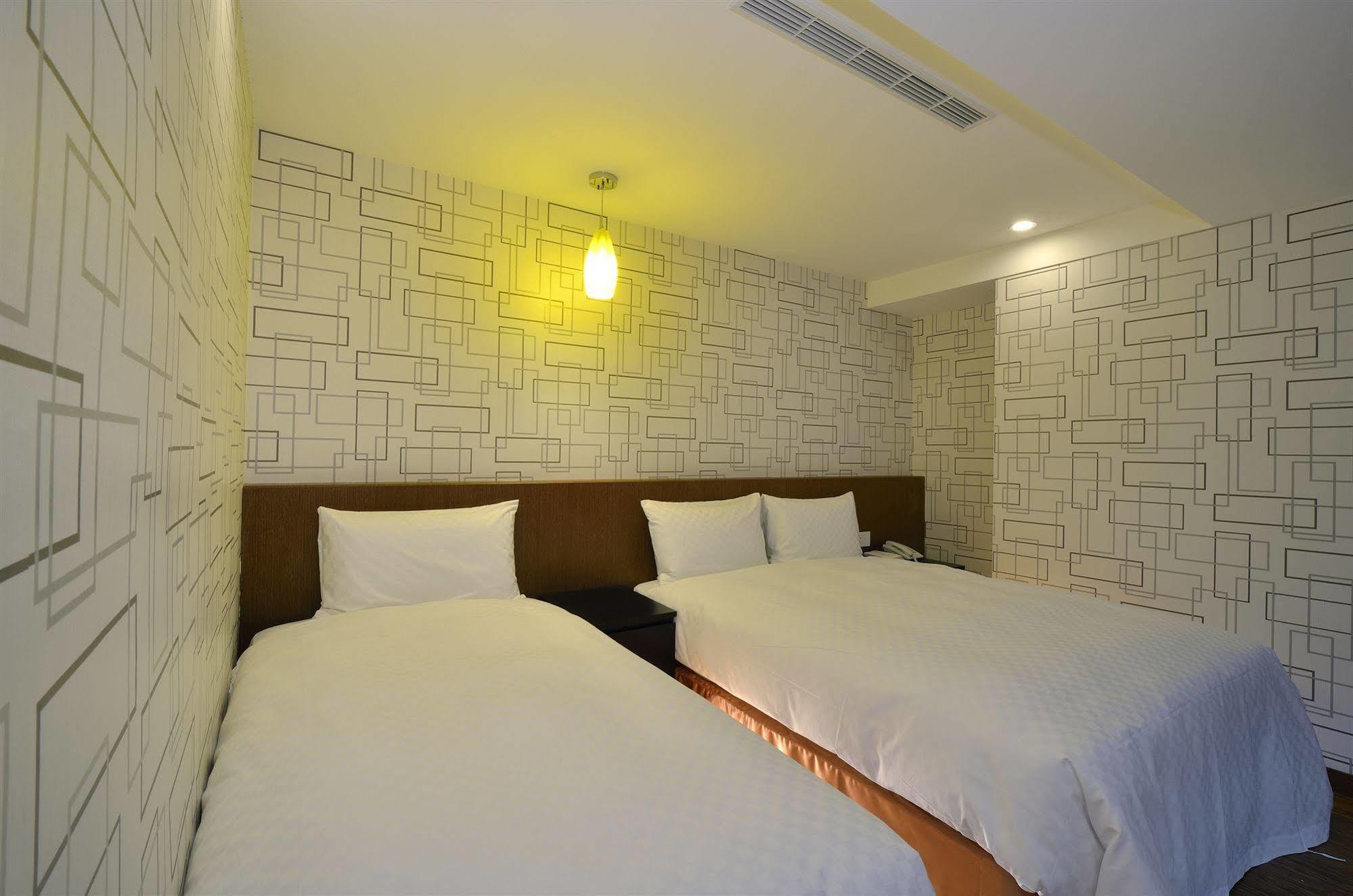 New Stay Inn II - Nanxi Taipei Exterior photo